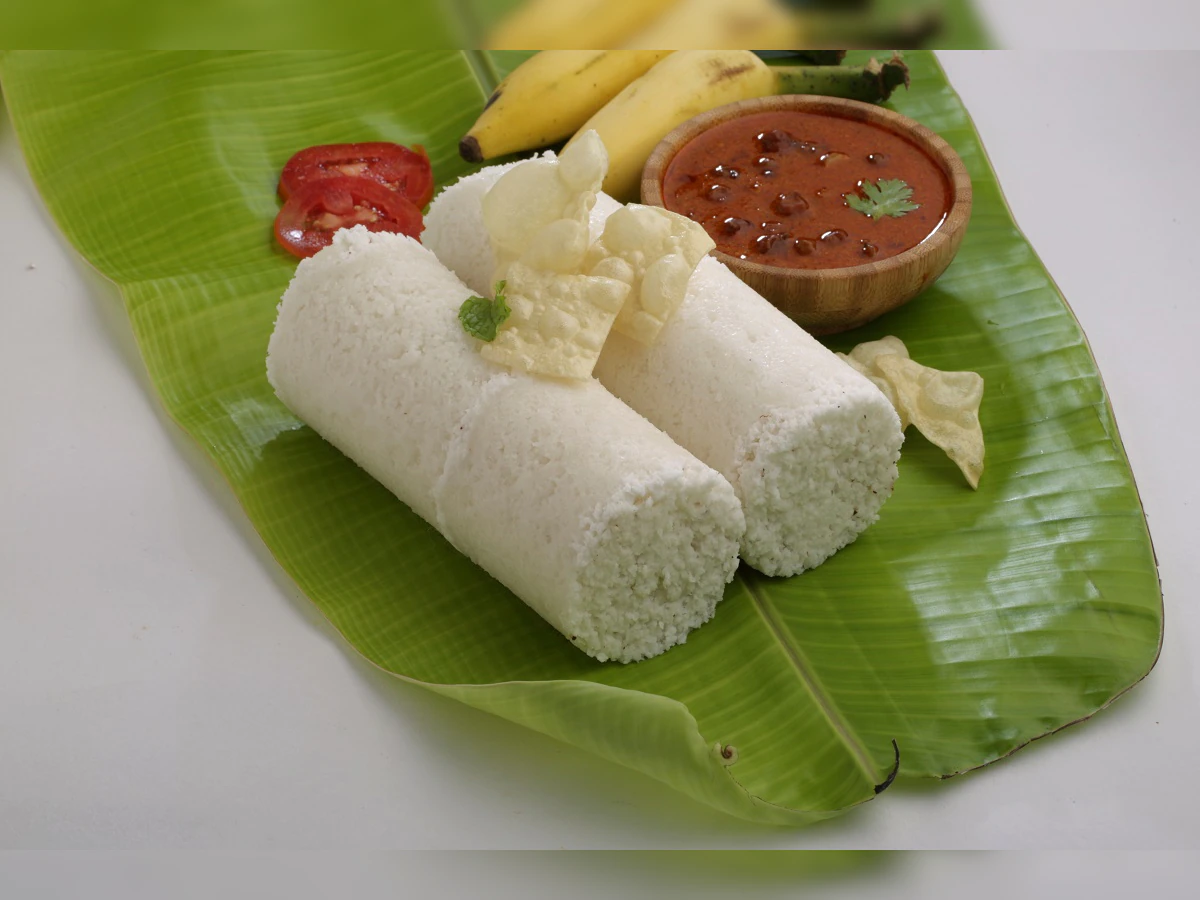 Making of Kerala Delicacy Puttu